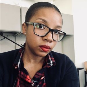 Meet your Posher, Candace